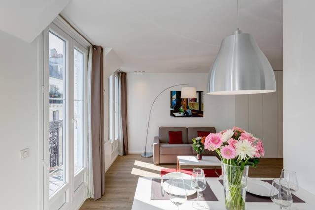Champs Elysées Apartment Paris Extérieur photo